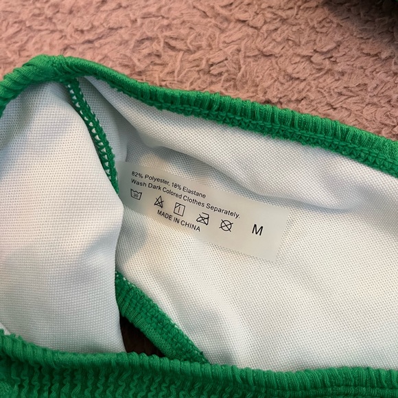 Shein Green Floral Bikini - Picture 3 of 4